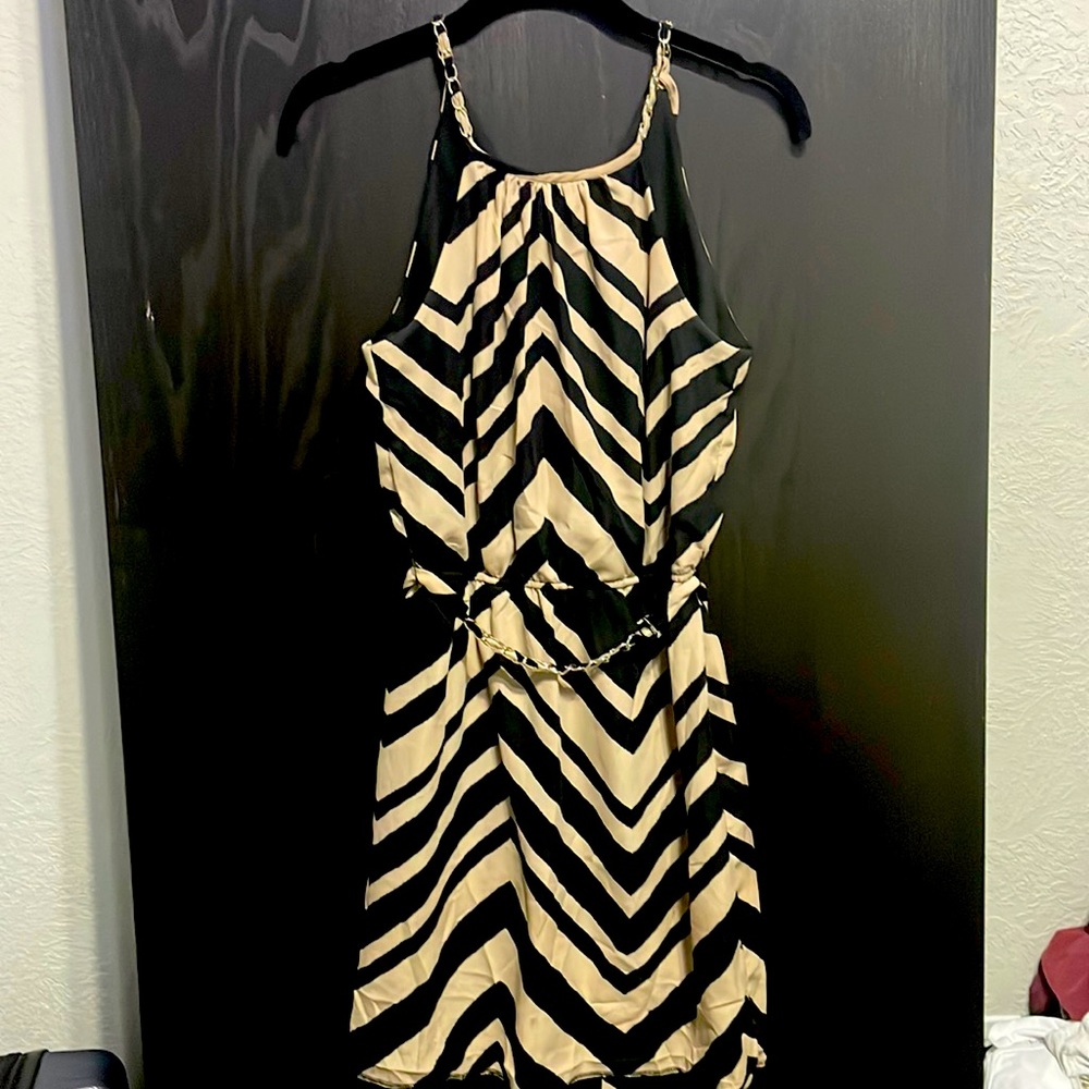 EUC Teeze Me Dress Size Small Belted Waist Black Tan